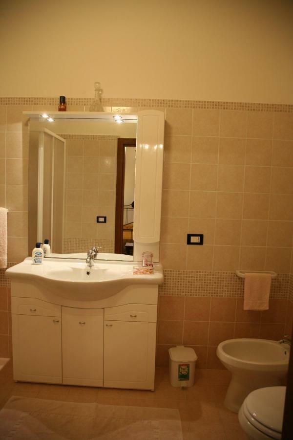 Bed and Breakfast Cali Nitta Corigliano dʼOtranto Exterior foto